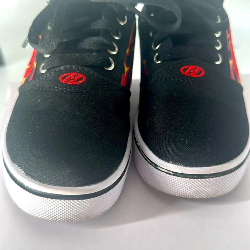 Heelys Pro 20 Black Flame Print Skate Skater Kids Shoes Sneakers Youth S2 Video